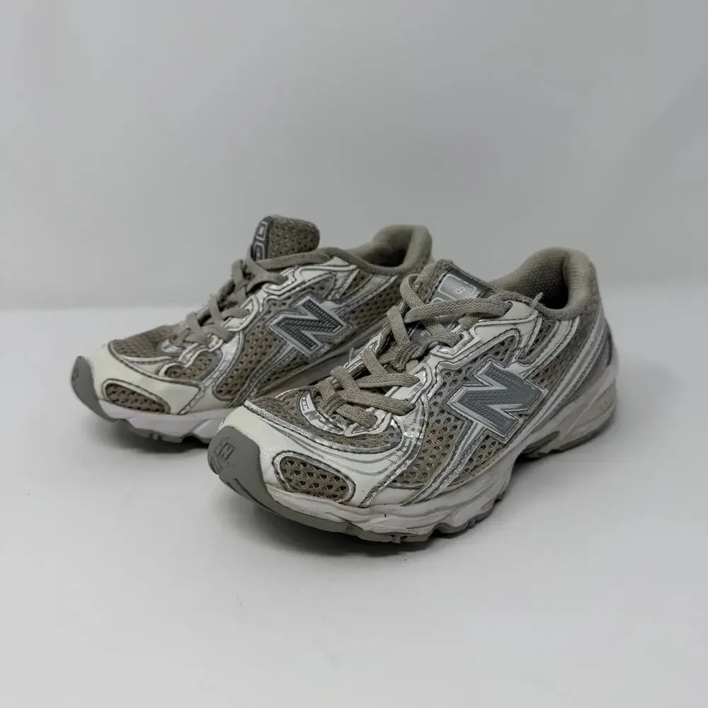 New Balance 2002R big kids 12 Sneakers